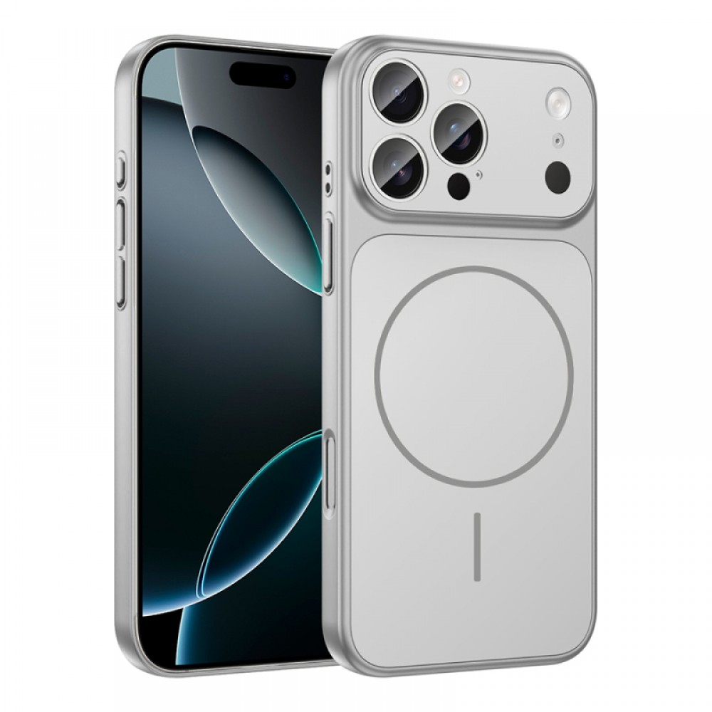 iPhone 16 Pro Max'i iPhone 17 Pro Max'e dönüştüren Zore Formen MagSafe uyumlu cam kamera korumalı PC hibrid telefon kılıfı