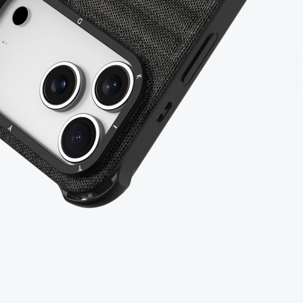 iPhone 17 Pro Youngkit Canvas serisi MagSafe uyumlu modern kumaş dokulu darbeye dayanıklı telefon kılıfı